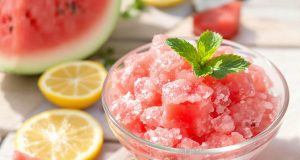 Granita di anguria e limone: la ricetta facile e naturale che non puoi perderti quest’estate!