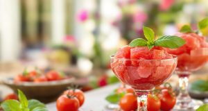 Granité di pomodoro e basilico: scopri perché è l’aperitivo che tutti ameranno quest’estate!