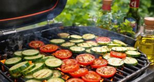 Grigliare courgette e pomodori: ecco i segreti per non farli seccare mai!