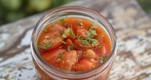 Scopri il segreto per preparare pomodori confit irresistibili: la mia ricetta infallibile per l’estate!