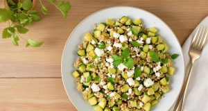 Scopri la ricetta veloce di Philippe Etchebest: zucchine e bulgur da non perdere!