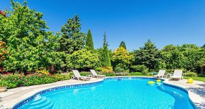 Non commettere questo errore con la piscina nel giardino: ecco come evitarlo!