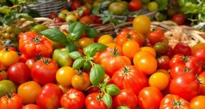 10 ricette sorprendenti con i pomodori dell’orto: scopri come stupire i tuoi ospiti!