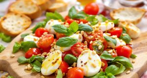 Ecco la ricetta estiva che sorprenderà tutti: pronta in 15 minuti e piena di freschezza!