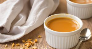 Scopri come preparare le crèpes al caramello come quelle della mensa: un viaggio nella nostalgia!