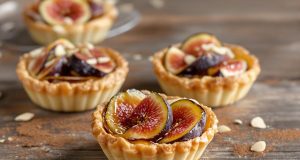Scopri come preparare tartelettes fichi e miele in soli 20 minuti: un dolce irresistibile!