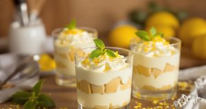 Scopri il tiramisù al limone in verrine: la dolcezza senza forno che ti sorprenderà!