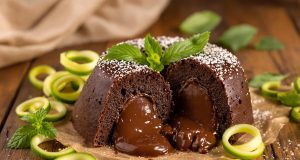 Scopri la ricetta sorprendente del fondente al cioccolato con zucchine grattugiate: un’esperienza da non perdere!